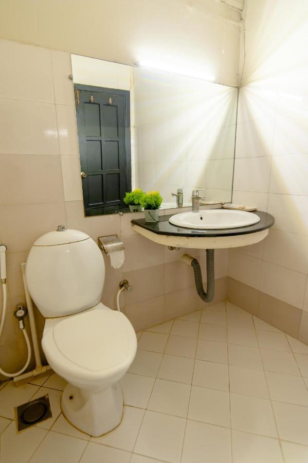 Shelton Guest House Islamabad Bagian luar foto