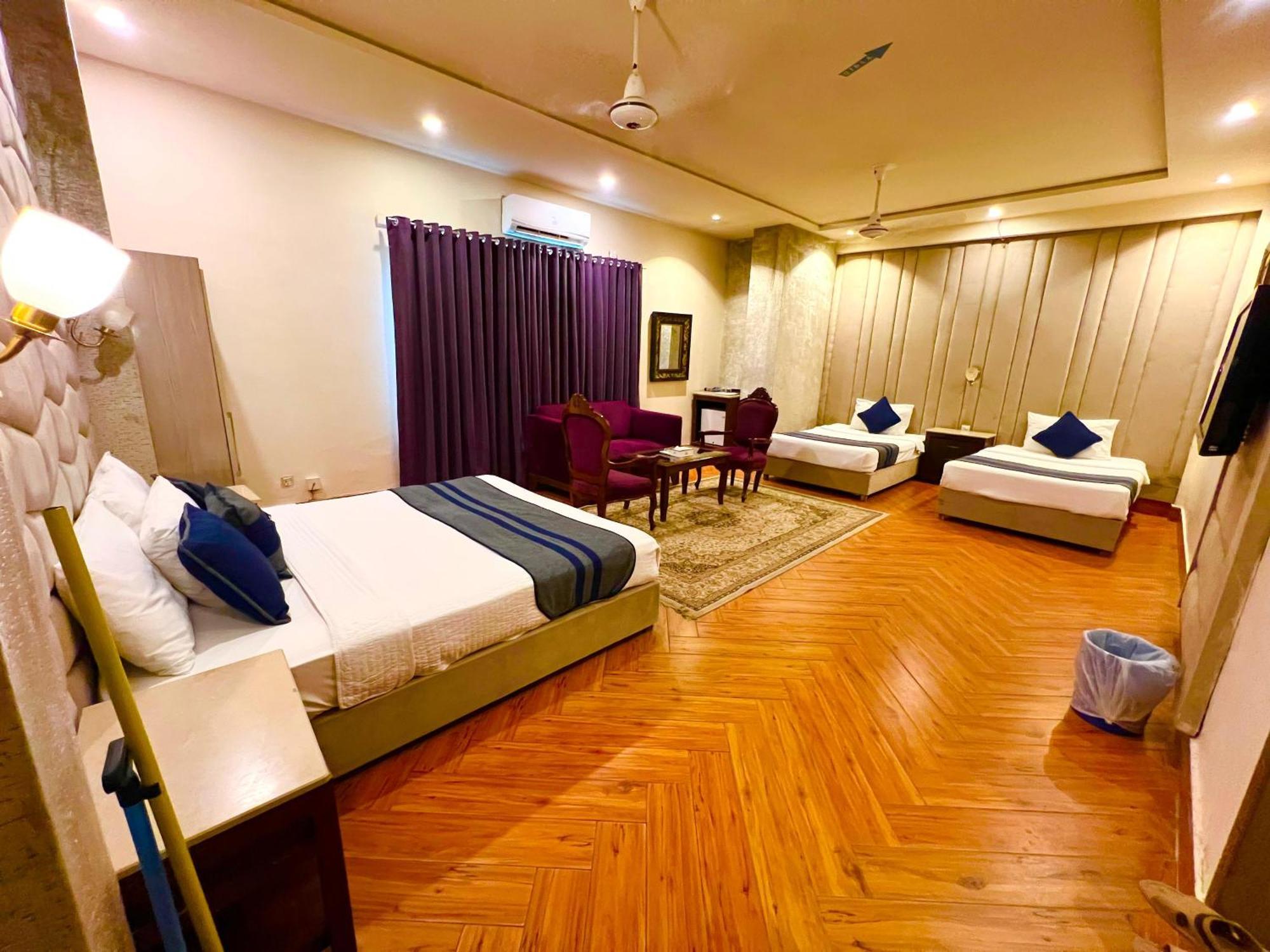 Shelton Guest House Islamabad Bagian luar foto