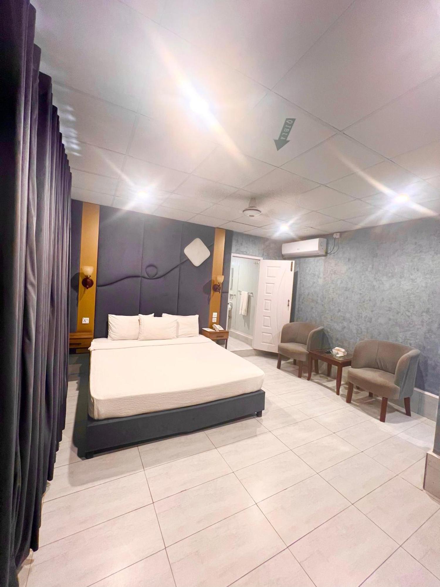 Shelton Guest House Islamabad Bagian luar foto